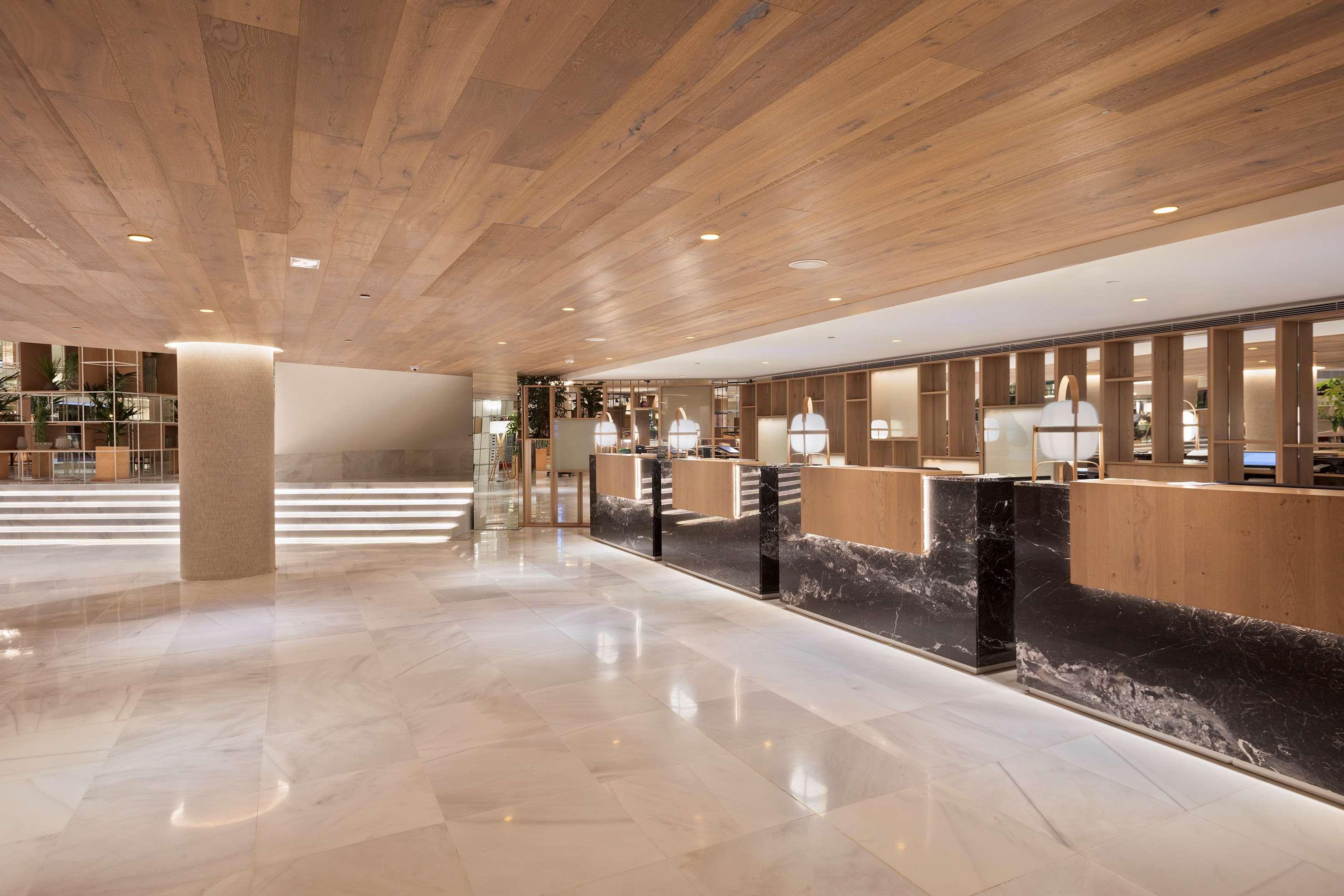 Melia Palma Marina Hotel Exterior photo Reception desk at the hotel