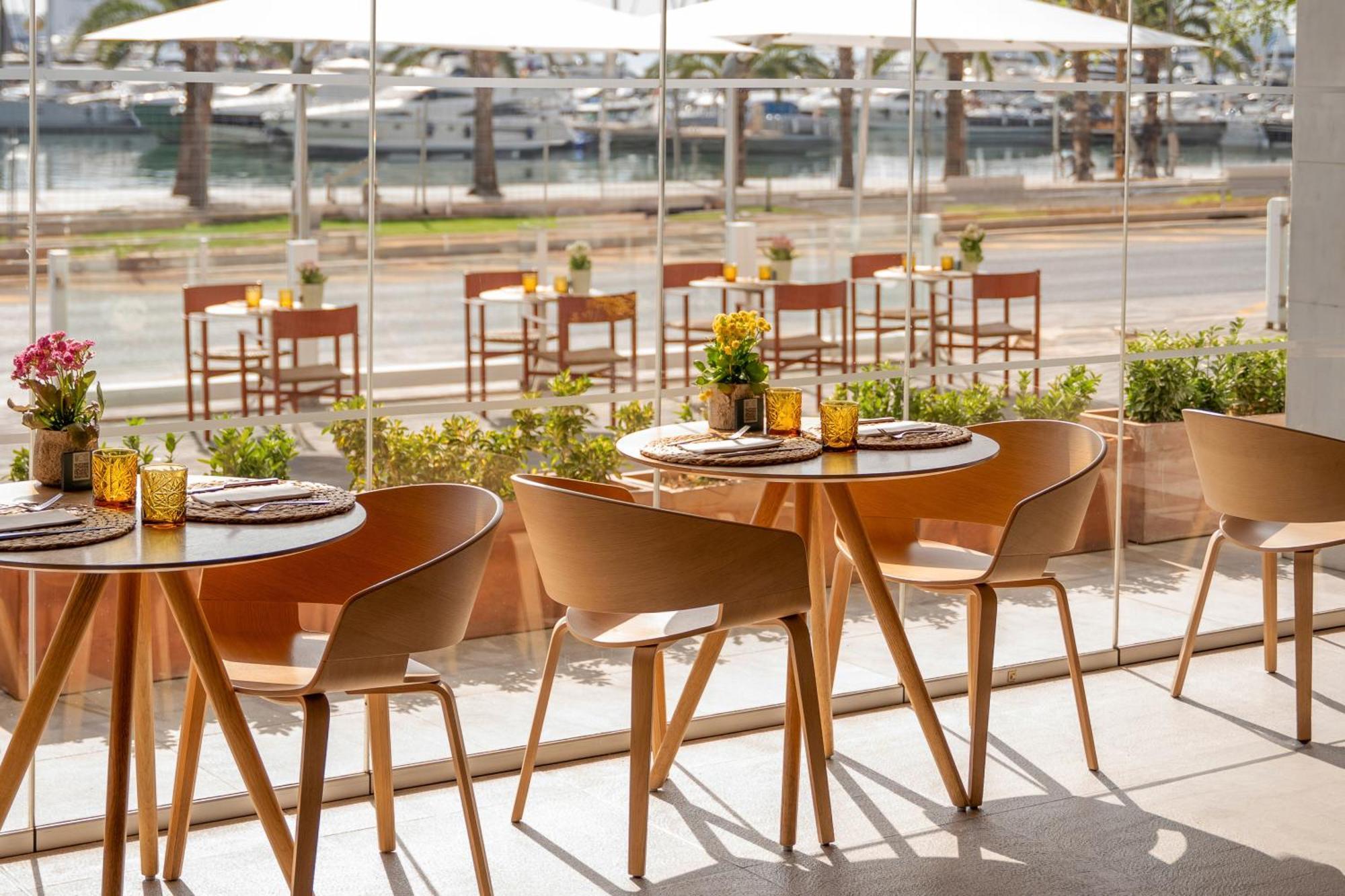 Melia Palma Marina Hotel Exterior photo The restaurant